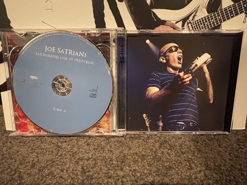 Joe Satriani - Satchurated - Live In Montreal - 2 CDs Set